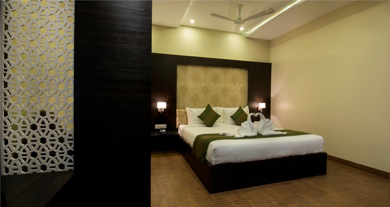 Hotel The Livin à Jaipur Extérieur photo