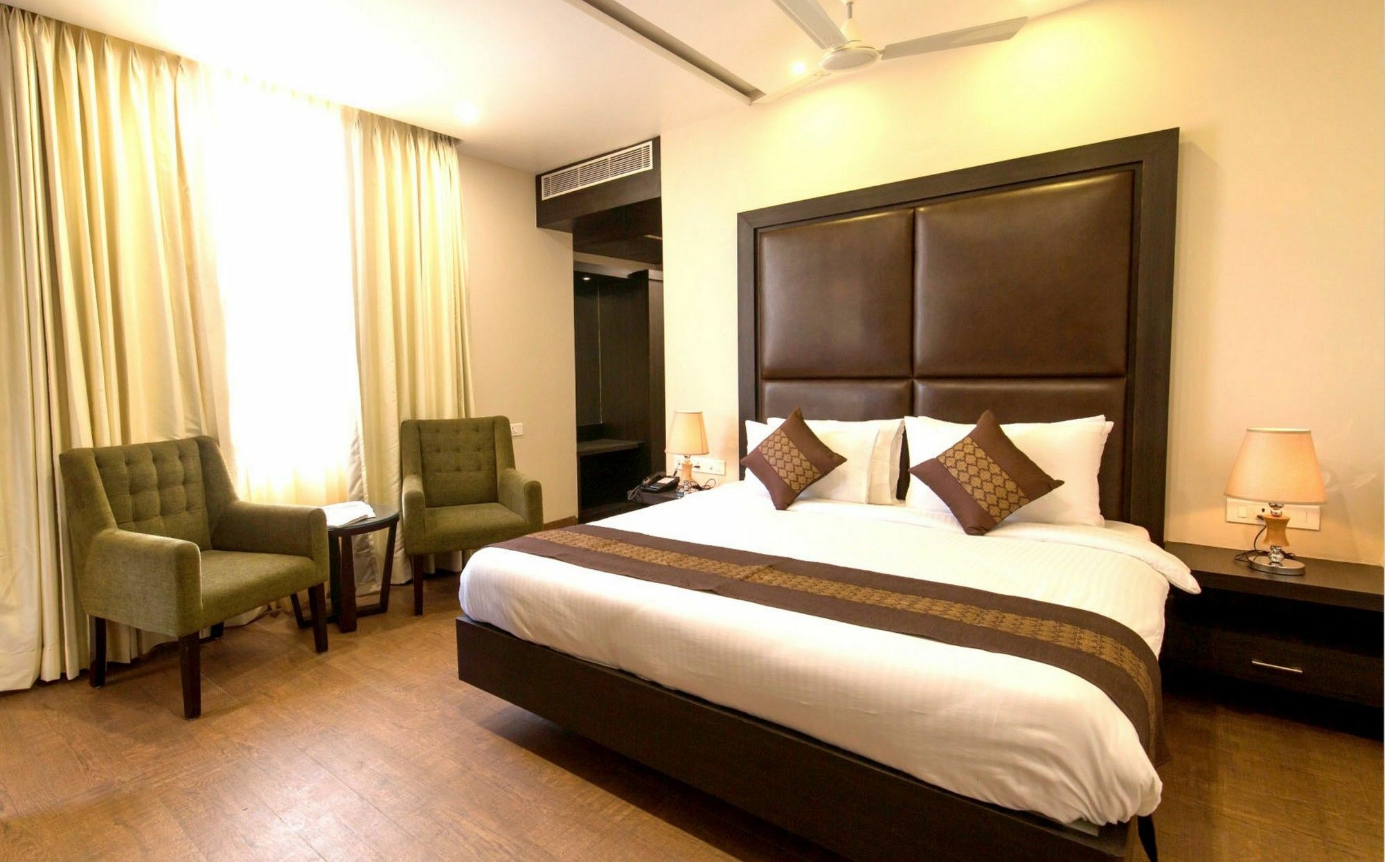Hotel The Livin à Jaipur Extérieur photo
